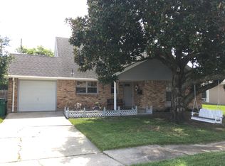 473 Brookmeade Dr, Gretna, LA 70056