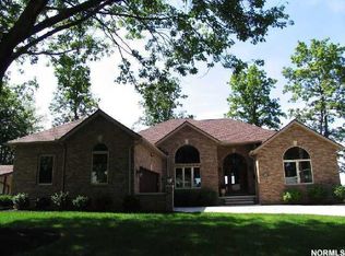 5998 Cedarwood Rd, Mentor On The Lake, OH 44060