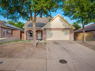 5026 E Rim Rd, Dallas, TX 75211