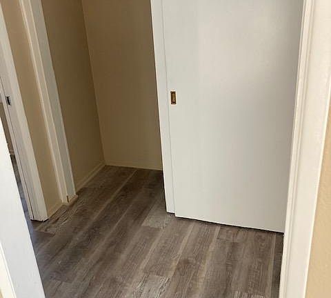 5th image of 68 Bennett Ave #5