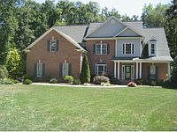 1st image of 101 E Stonebury Ct