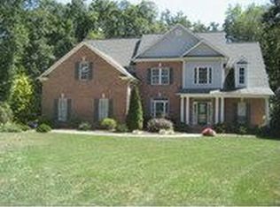 101 E Stonebury Ct, Reidsville, NC 27320
