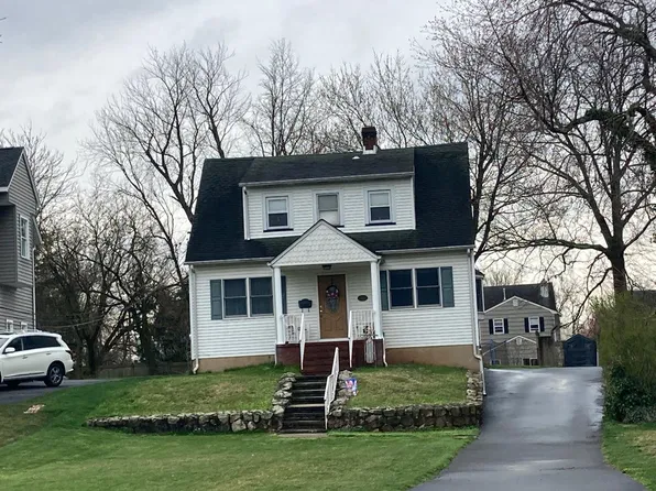 148 E Cliff St, Somerville, NJ 08876