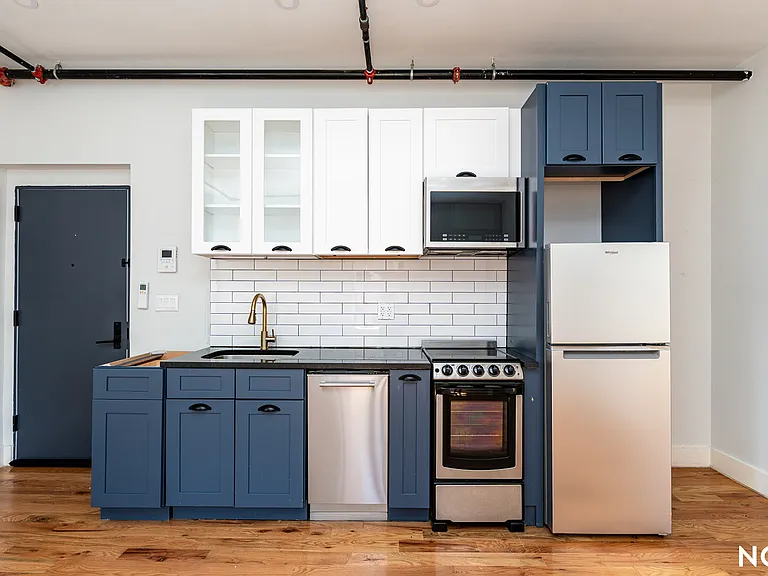 57 Grove St #3B — Photo 6
