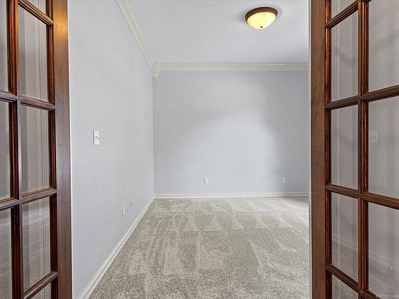 5th image of 1223 Manor Dr