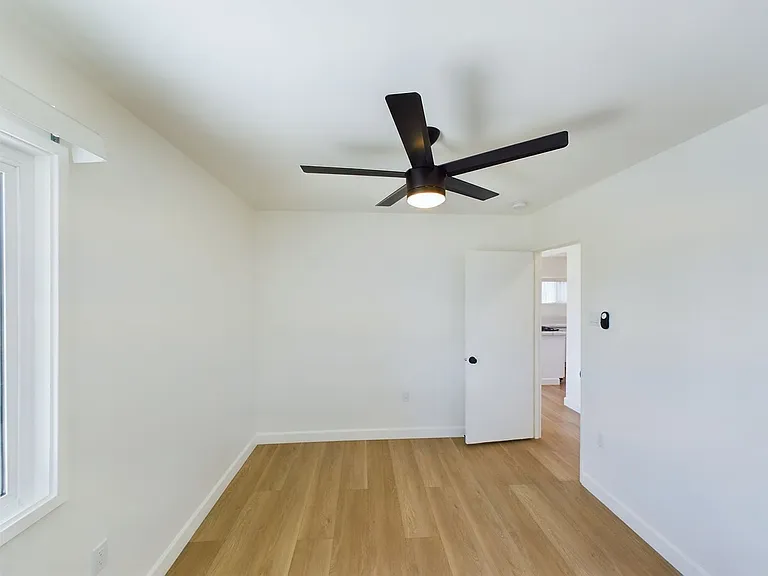 3252-3254 Jemez Dr — Photo 9