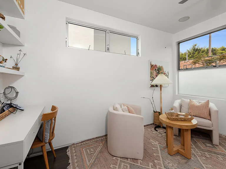 705 Sunset Ave #1/4 — Photo 15