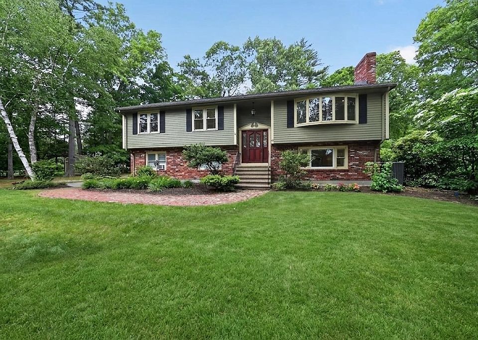 1st image of 42 Willow Rd