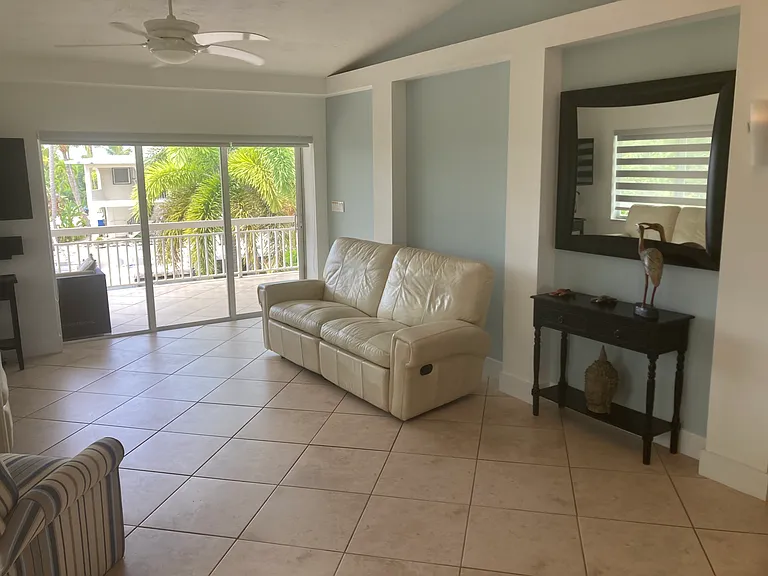 115 Harbor Ln — Photo 34