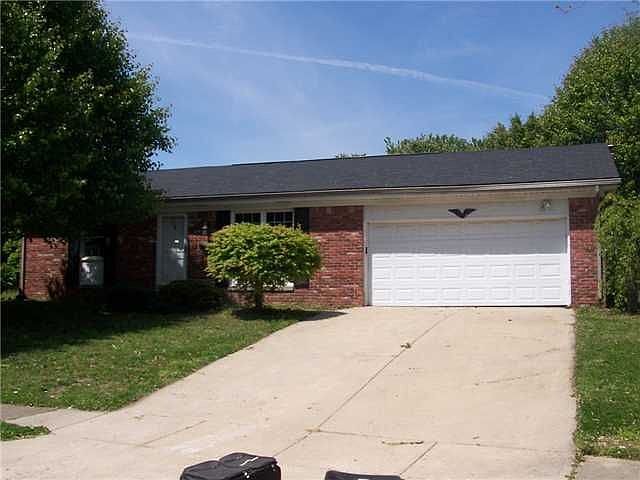 1st image of 3250 Arbutus Dr