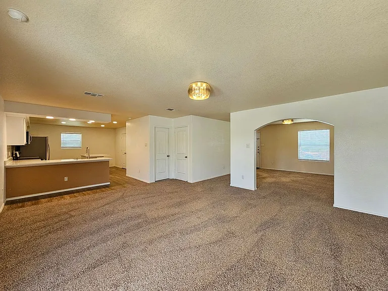 5108 Screaming Eagle Cir — Photo 13