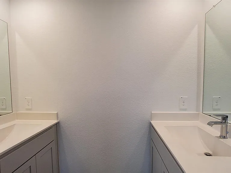 4901 Blue Beetle Ridge Dr — Photo 24