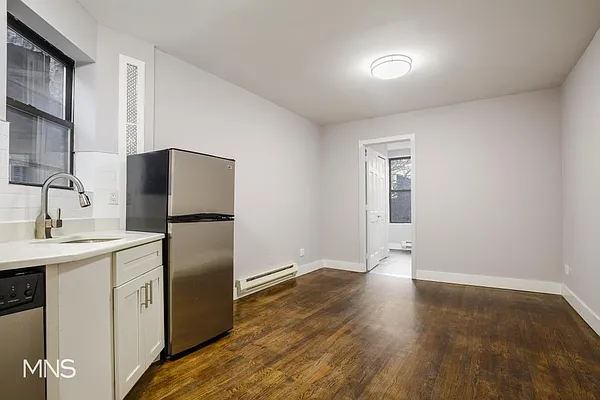 Rented by MNS Marketing | media 13