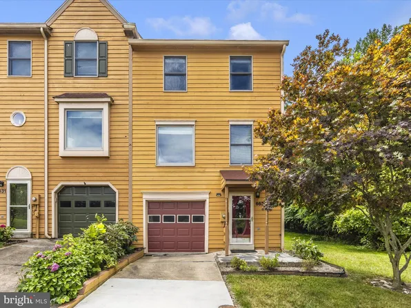 6633 E Beach Dr, New Market, MD 21774