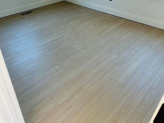 4th image of 2816 New Jersey Ave