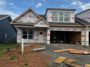 1506 Sunrise Crest Ln, Powell, TN 37849