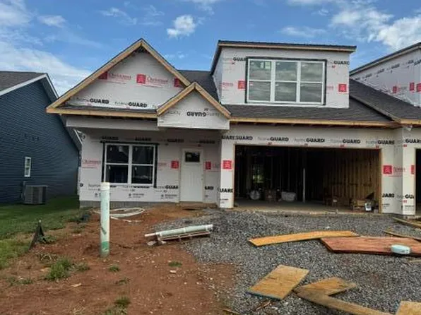 1506 Sunrise Crest Ln, Powell, TN 37849