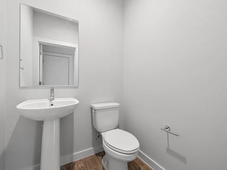 801 N Bluff Dr #17 — Photo 25