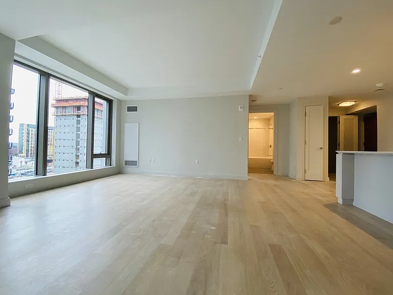 133 Seaport Blvd #1109 — Photo 8