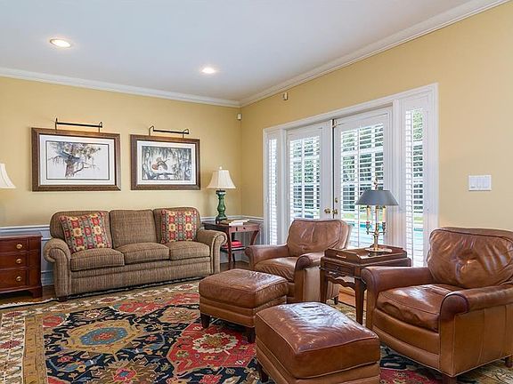 4th image of 4520 W Brookwood Dr