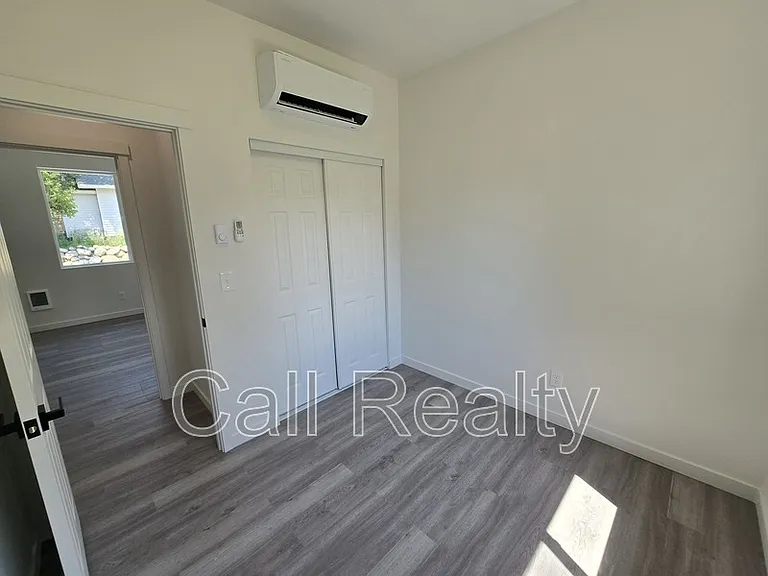 4215 N Locust Rd #A — Photo 9