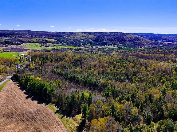5th image of 450 Long Rd