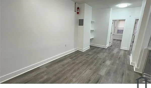 1731 Van Buren St #1 — Photo 6