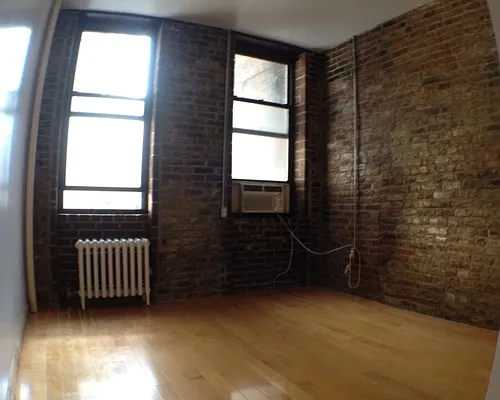 Rented by Nest Seekers International | media 1