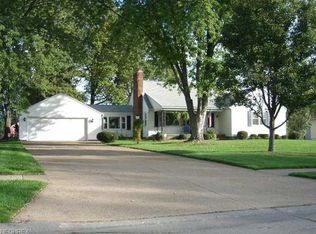 2724 Skyline Dr, Lorain, OH 44053