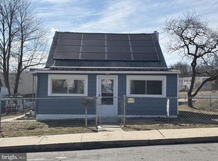 940 Chestnut St, Marcus Hook, PA 19061