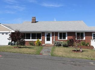 9 Linda Ln #1, Nahant, MA 01908