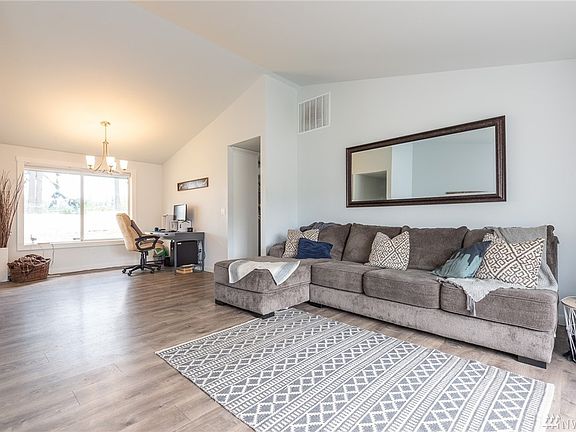 2nd image of 20818 74th Avenue Ct E