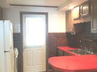 4 Welcome St APT 1, New Bedford, MA 02744