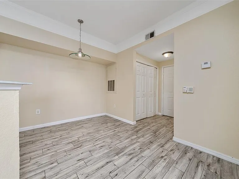 3280 Soho St #201 — Photo 10