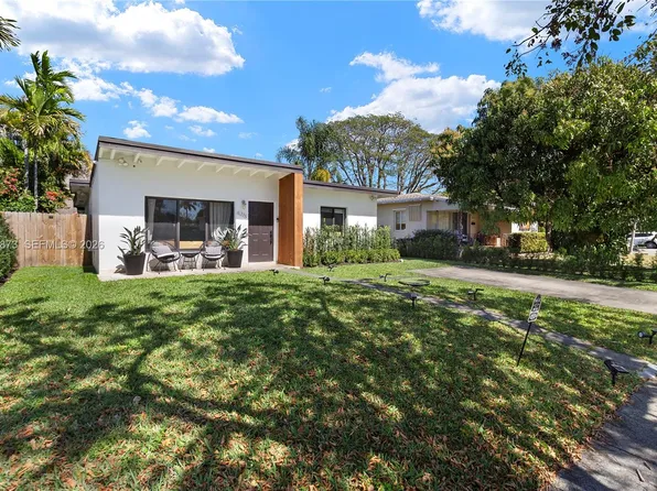 6315 SW 42nd St, South Miami, FL 33155