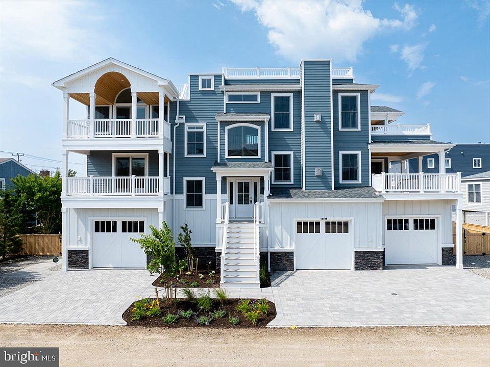 1st image of 1034 Long Beach B Blvd