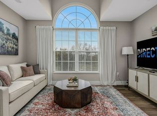 475 E Oak St #ID1257780P, Columbus, OH 43215