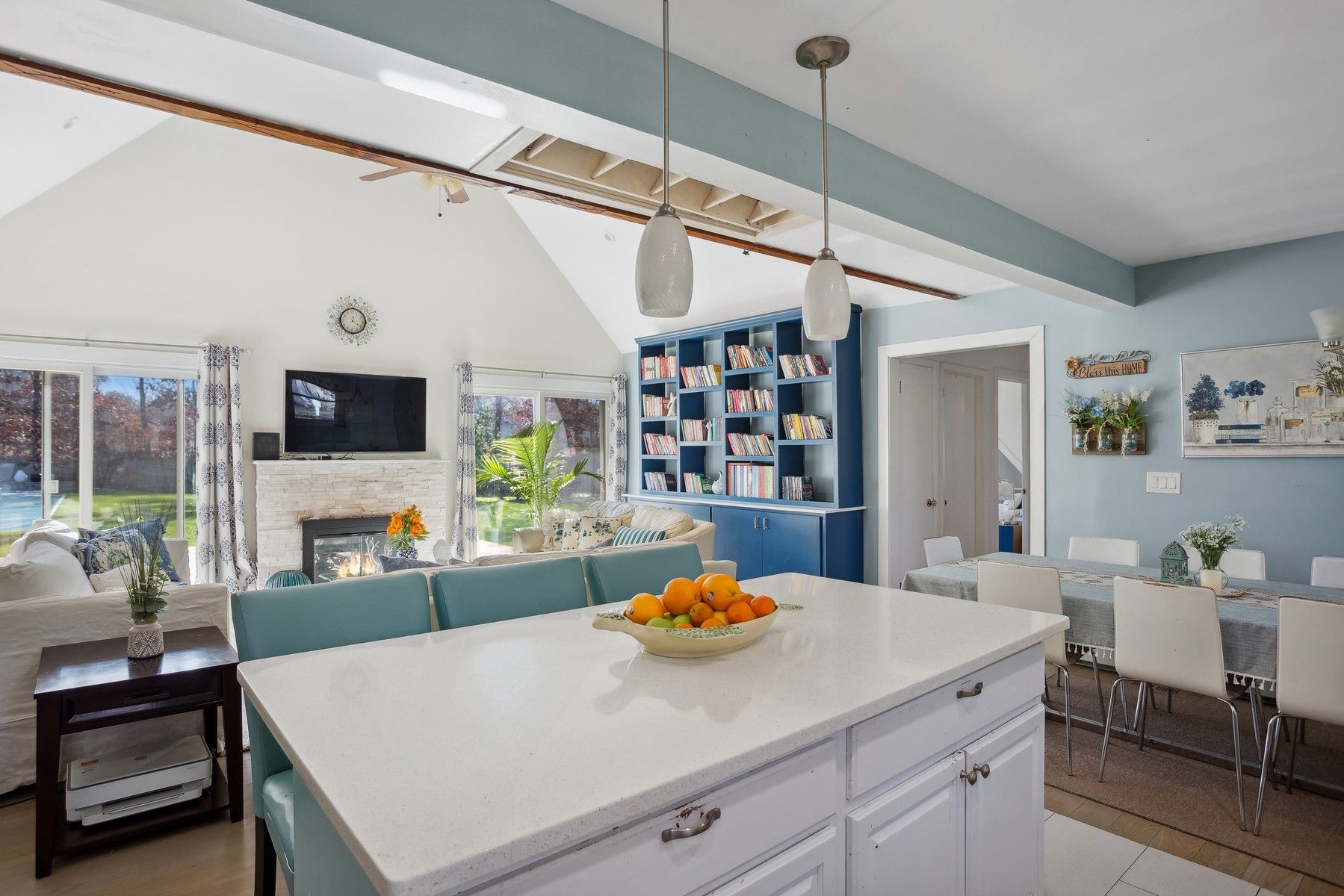 17 Birchwood Ln, East Quogue, NY 11942 Out East