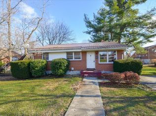 3913 Plantation Rd NE, Roanoke, VA 24012