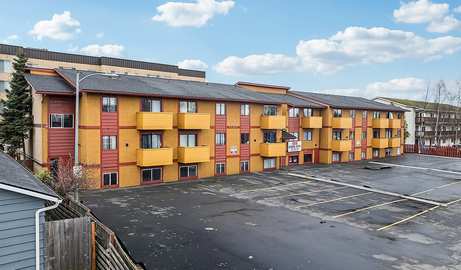 Nicole Apartments — Photo 1