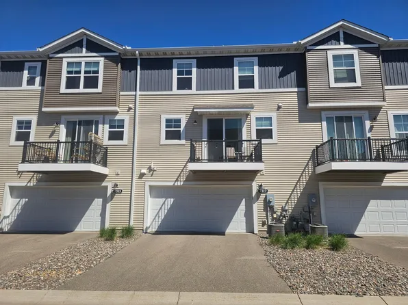 2317 McKenney Way, Saint Paul, MN 55109