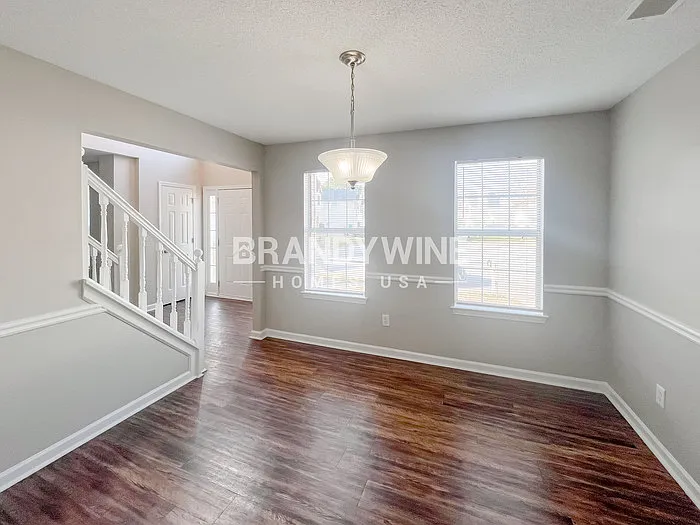 6749 Pole Creek Dr — Photo 5