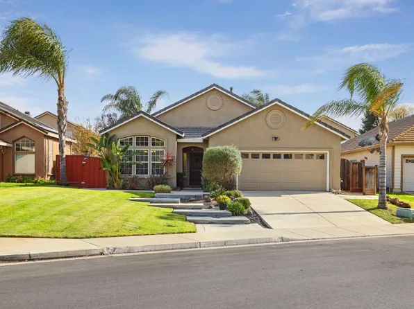 1460 Claremont Dr, Tracy, CA 95376