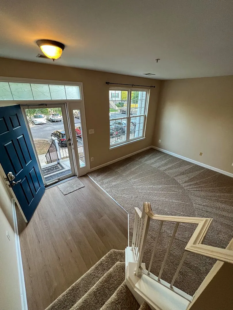 Townhome Piney Orchard — Photo 4