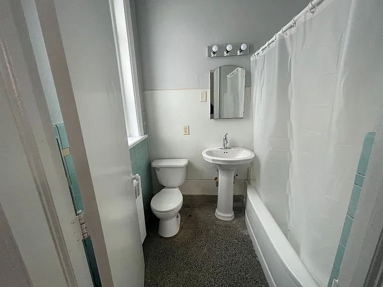 229 Scott St #34 — Photo 6