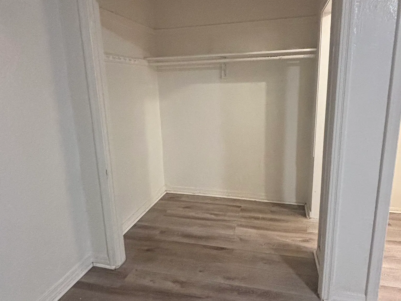 Studio, 500 sqft, $1,595 — Photo 3