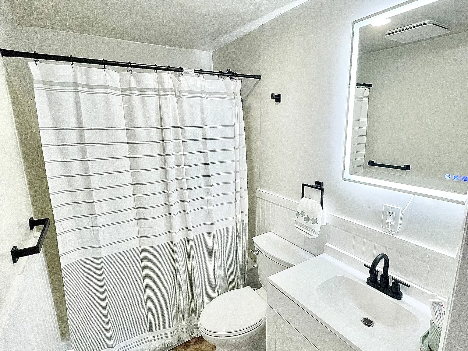 McLane Manor — Photo 4