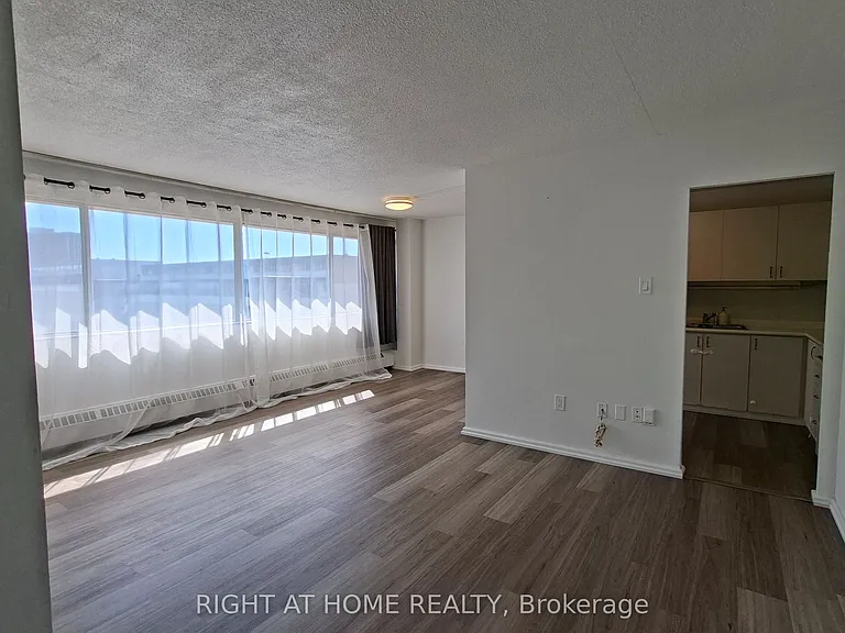 10 Sunny Glenway #511 — Photo 11