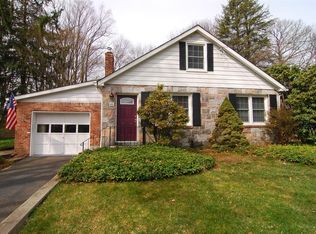 46 Woodcrest Rd, Boonton, NJ 07005