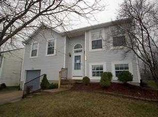 9129 Clear Brook Ln, Covington, KY 41017